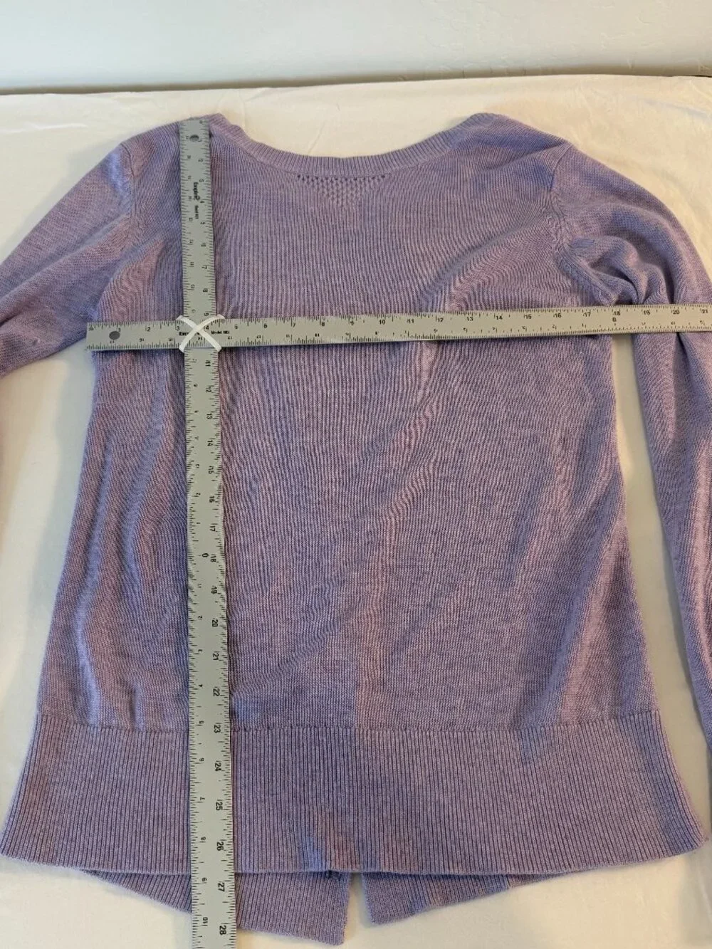 Lululemon Lavender Knit Sweater Womens Medium Purple Lightweight Long Sleeve